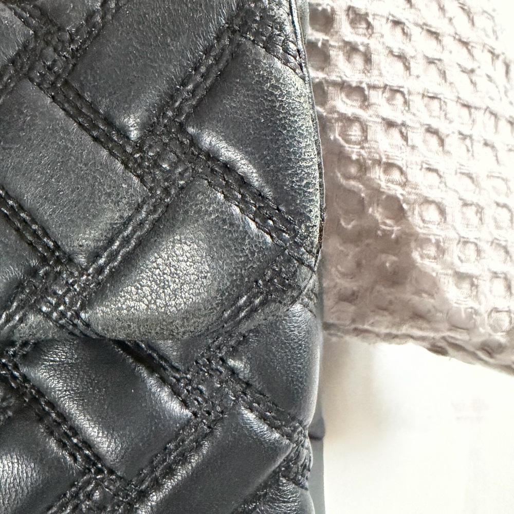 Kurt Geiger London -Black Quilted Women's Bag - Picture 4 of 9